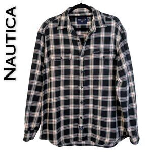 Nautica Mens Flannel Shirt Medium Black Gray Check Heavyweight Cotton Gorpcore